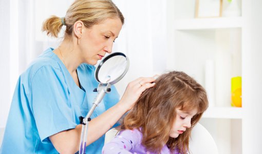how-to-check-your-own-head-for-lice